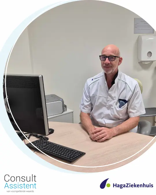 Arts Jos Merkus, mamma chirurg in het HagaZiekenhuis, vertelt hoe ConsultAssistent hem helpt.